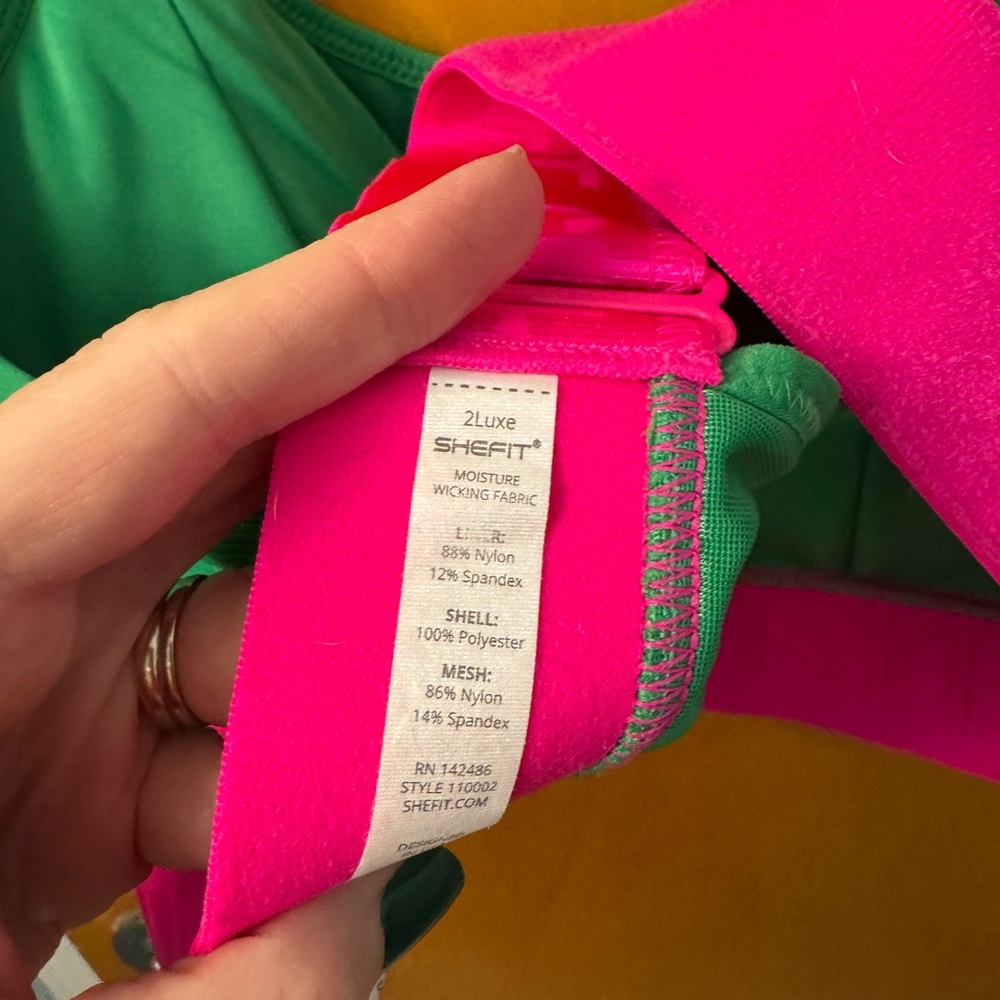 SHEFIT ultimate sports bra - Picture 6 of 10